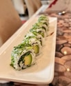 0268 NEU Avocado Rucola Roll